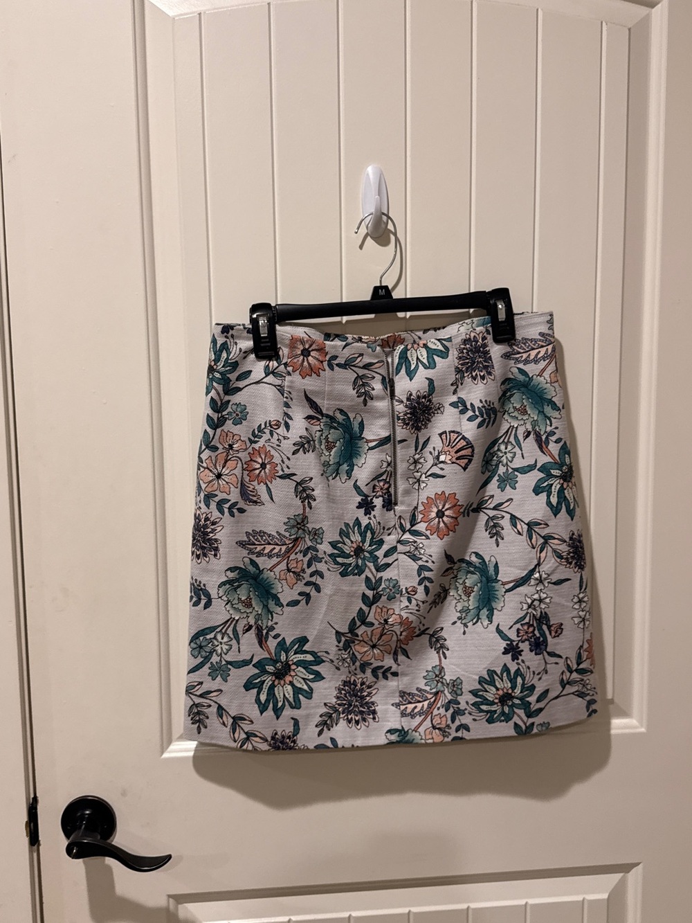 LOFT Floral Mini Skirt in Cream with Teal & Coral Flowers - Picture 2 of 3
